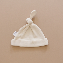 Organic Ribbed Newborn Knot Hat